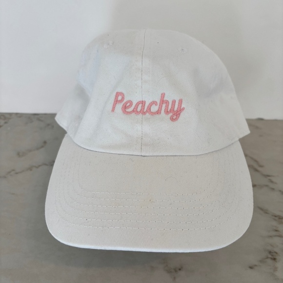 Brandy Melville Peachy Ballcap - Picture 1 of 3